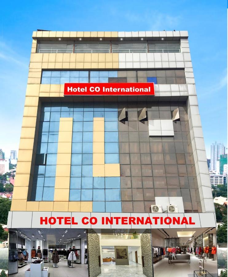 Hotel C O International Катманду Екстериор снимка